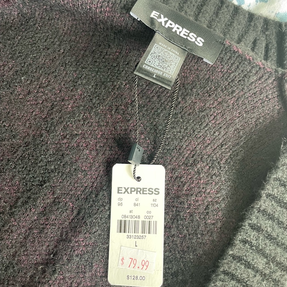 Brand new women’s sweater